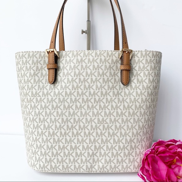 Michael Kors Jet Set Tote and Wallet Set - Picture 5 of 12